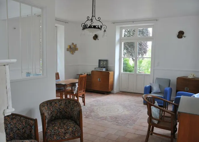 Apartment La Terrasse De L'orangerie Du Chateau - Art Nouveau - 2 Personnes Brain-sur-Allonnes